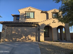 Building Photo - 10872 S 175th Dr