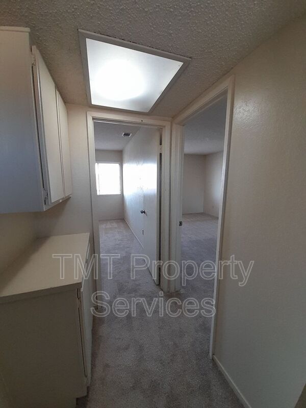 Building Photo - 1180 Sumner Pl