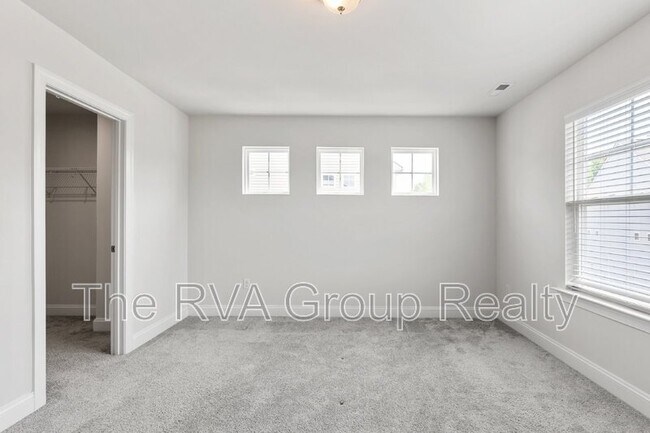 Building Photo - 6448 Cassia Loop