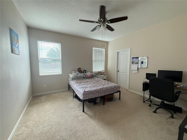 Building Photo - 1841 Castleton Dr