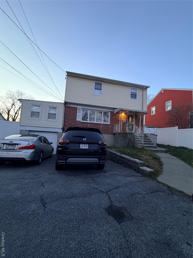 Building Photo - 11 Argyle Ter