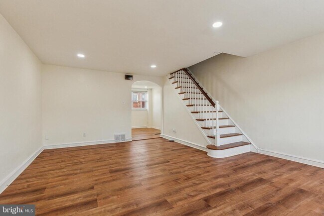 Primary Photo - 7816 Thouron Ave