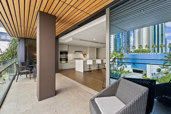 Building Photo - Park Lane Getaway by Gather: 2BR Oceanview...