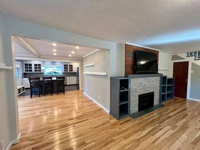 Building Photo - Updated 1920 Farmhouse - Many Special Feat...
