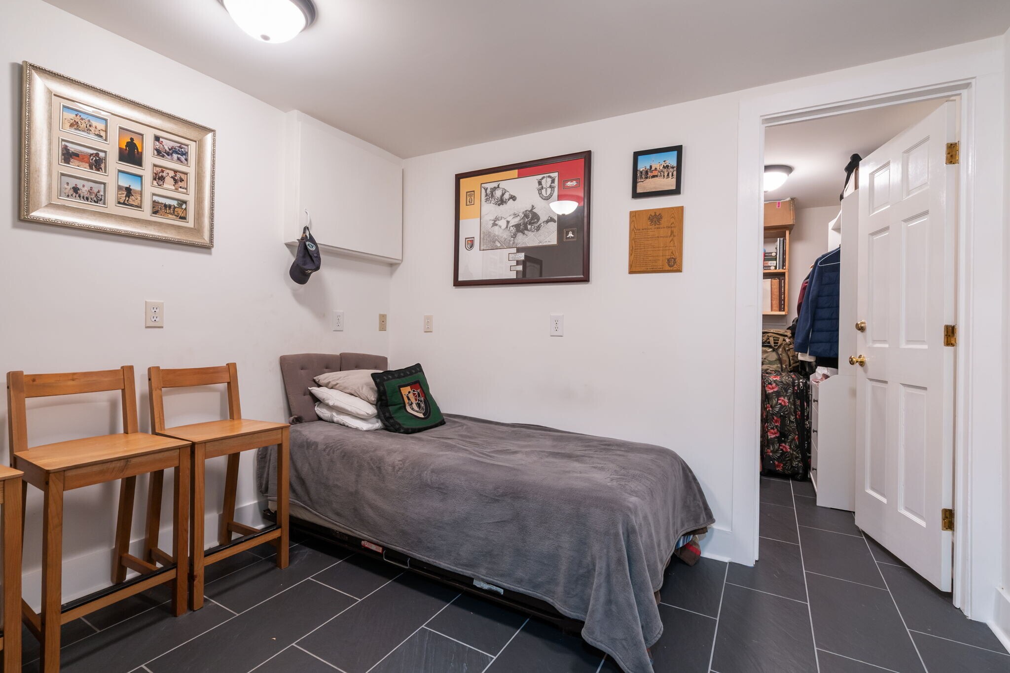 Building Photo - 2050 Midland Rd