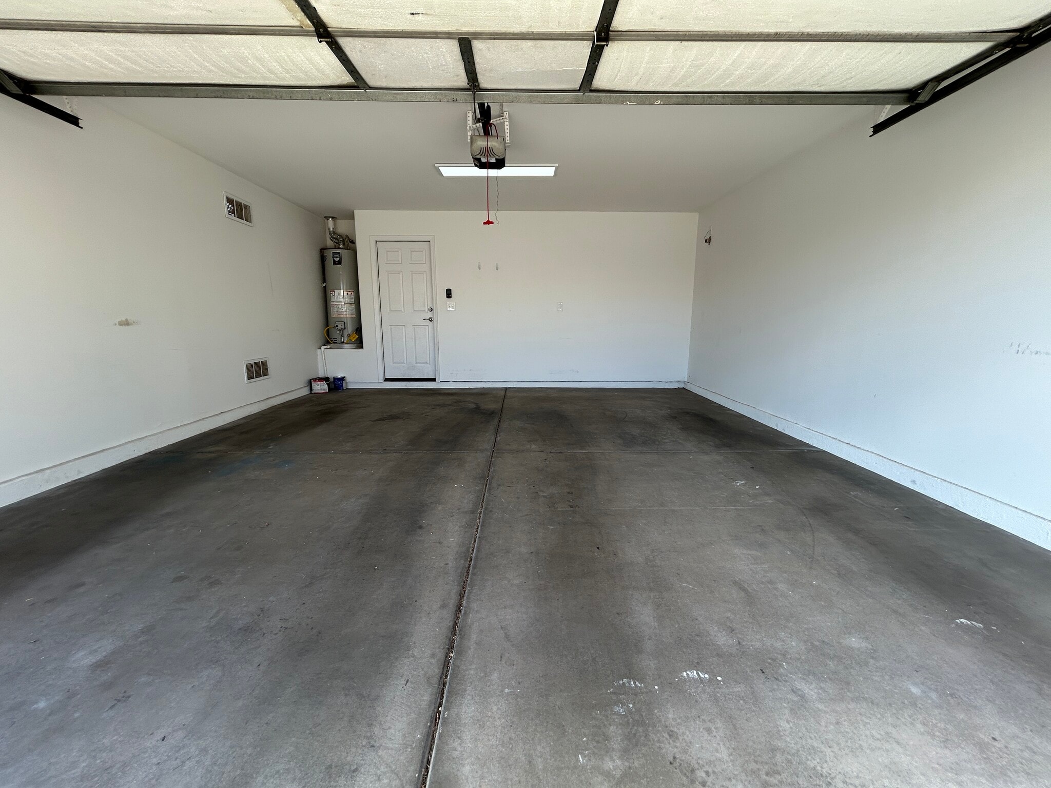 Building Photo - 9208 W Coolidge St