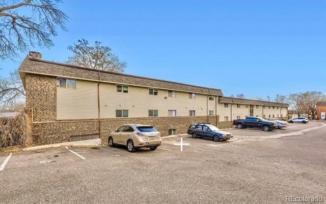 Building Photo - 4641 S Lowell Blvd