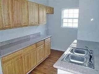 Building Photo - 221 Fletcher St SW