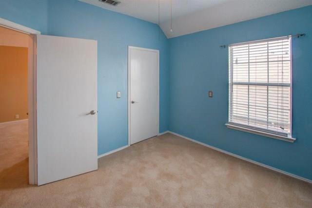 Building Photo - 6908 Chateau Dr