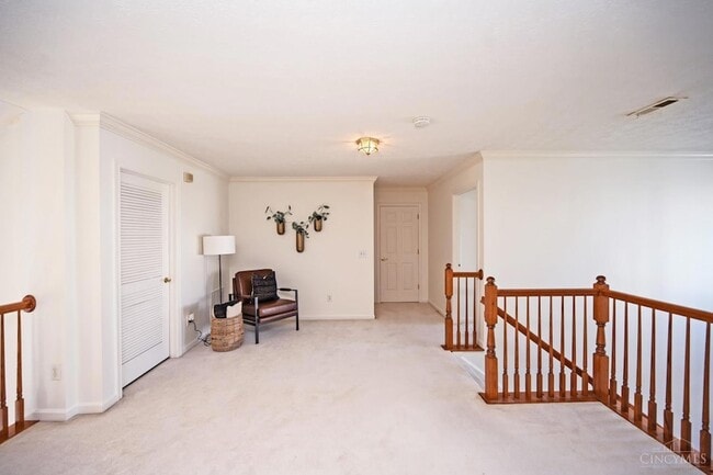 Building Photo - 7135 Thorndale Ln