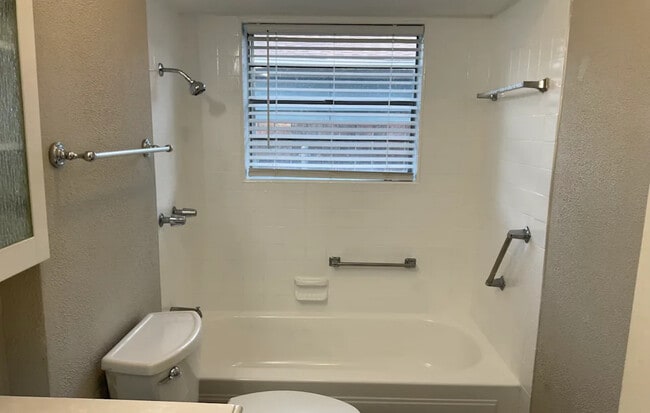 Building Photo - 13010 Creek Manor Ct
