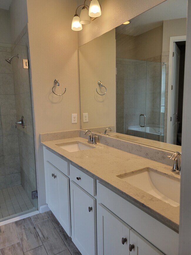 Building Photo - 11304 Spring Gate Trail