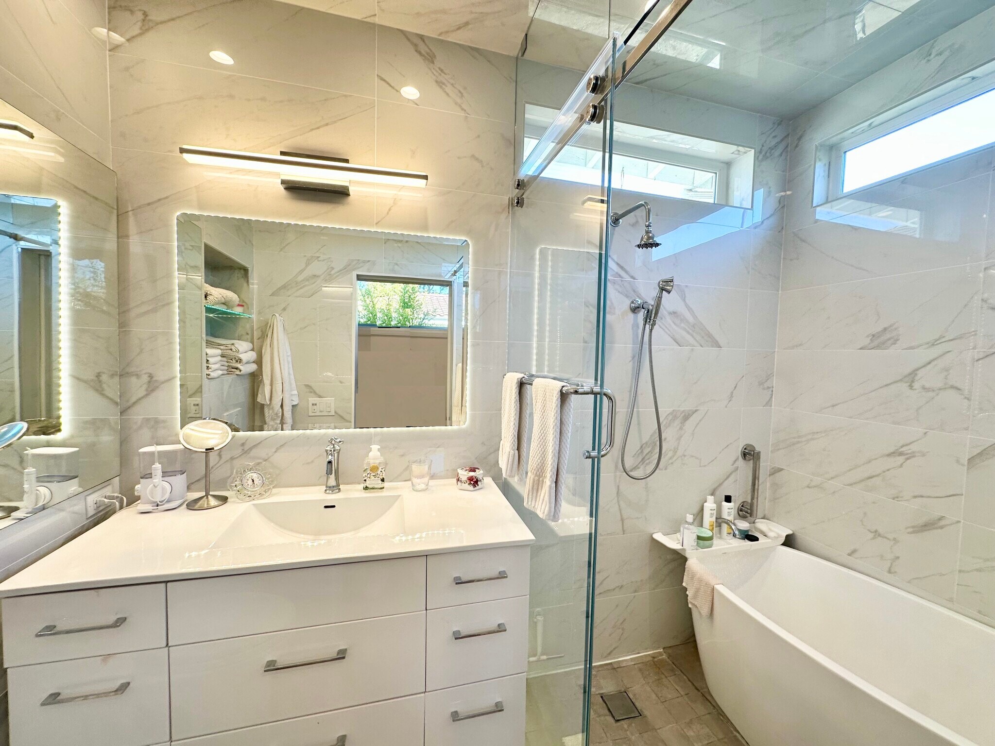 Building Photo - 2315 24th St