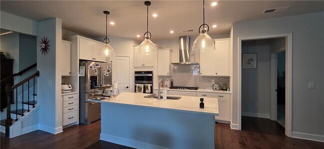 Building Photo - 4981 Adler Ct