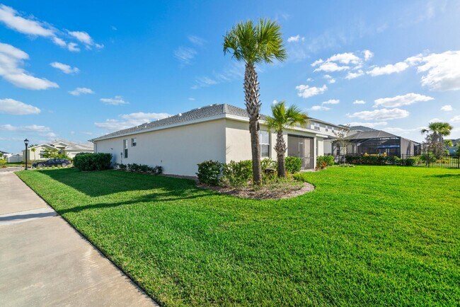 Building Photo - 17548 Canopy Ct