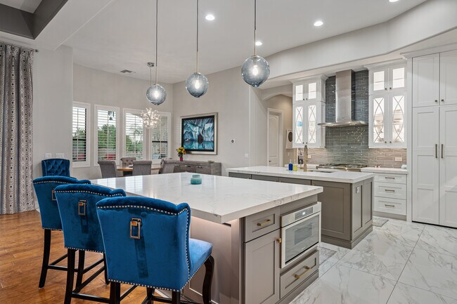 Building Photo - 12131 E Cloud Rd