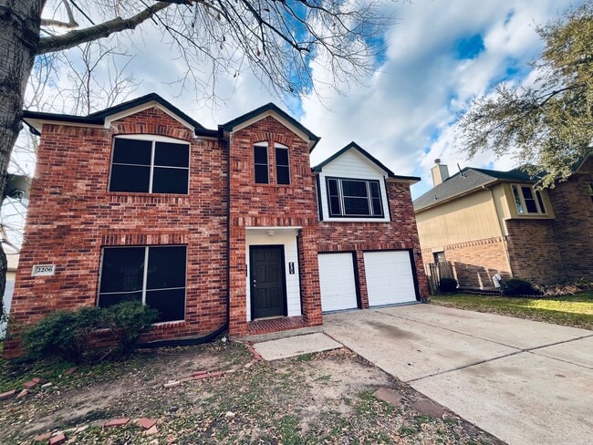 Building Photo - 2206 Laurel Oak Dr