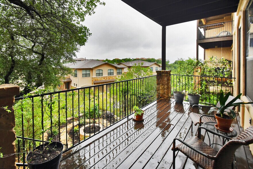 Building Photo - 4000 Ranch Road 620 N Unit 4