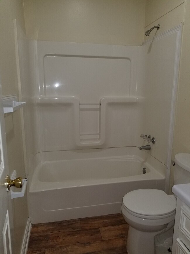 Building Photo - East Park Ave, Enterprise, AL