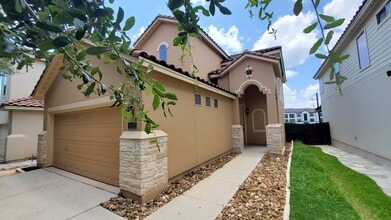 Building Photo - 4122 Woodbridge Way