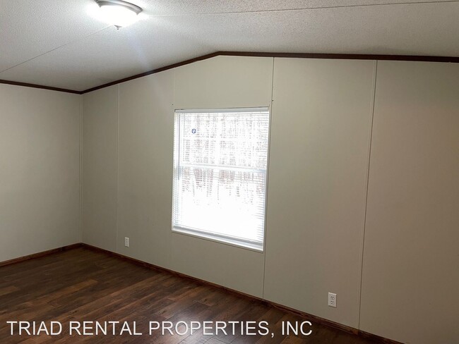 Building Photo - 3 br, 2 bath House - 200 MOSE GLOVER RD