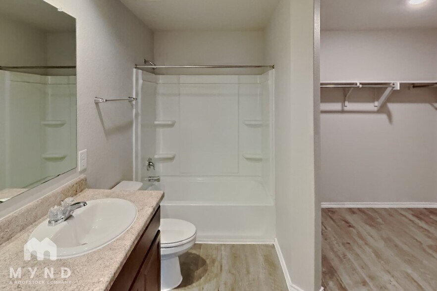 Building Photo - 12920 Cicely Ct