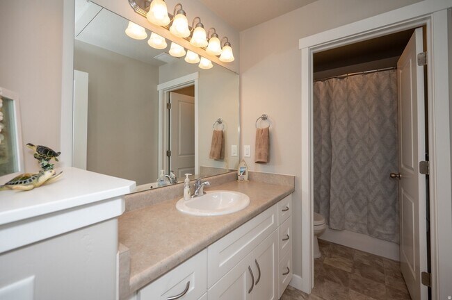 Building Photo - 4112 E Gazelle Run