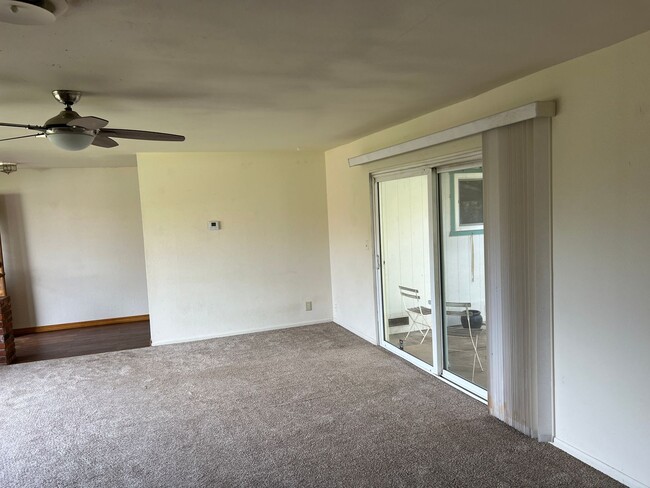 Building Photo - Wonderful Palo Cedro Neighborhood country ...