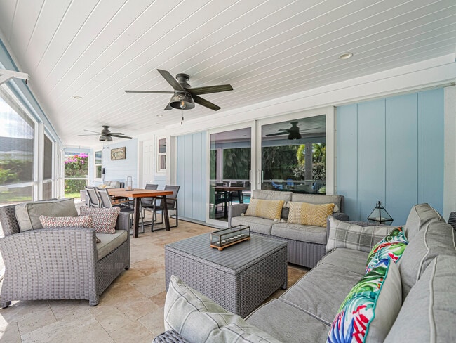 Building Photo - 856 Norfolk Pine Ln