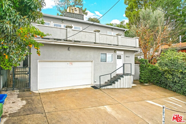 Building Photo - 11423 Sunshine Terrace
