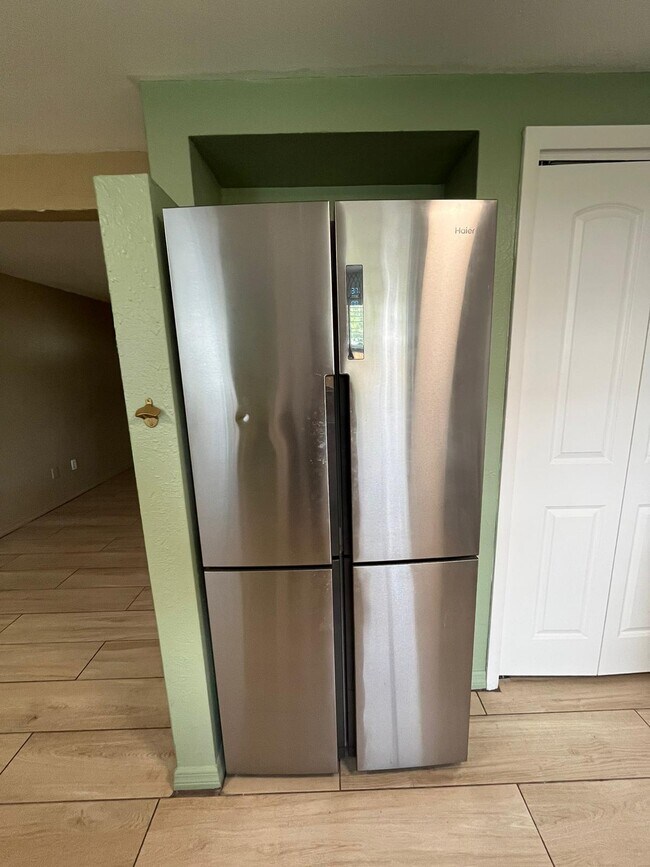 Building Photo - 4620 Aegean Ave