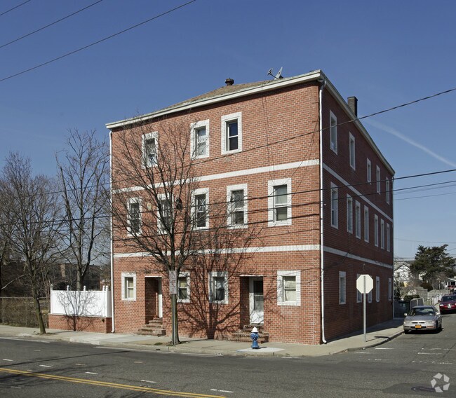 77 Lord Ave 77 Lord Ave Inwood NY 11096 Apartment Finder