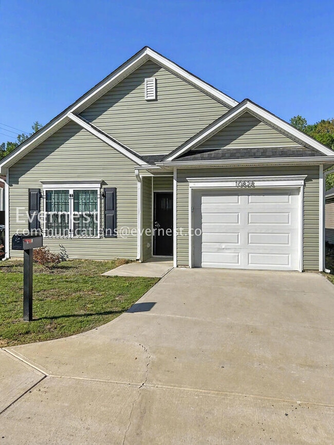 Building Photo - 10828 Mt Holly Rd