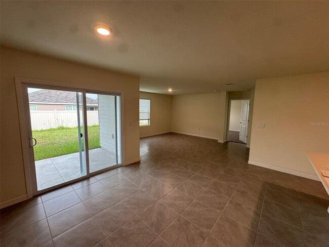 Building Photo - 1918 NW 246th Ter