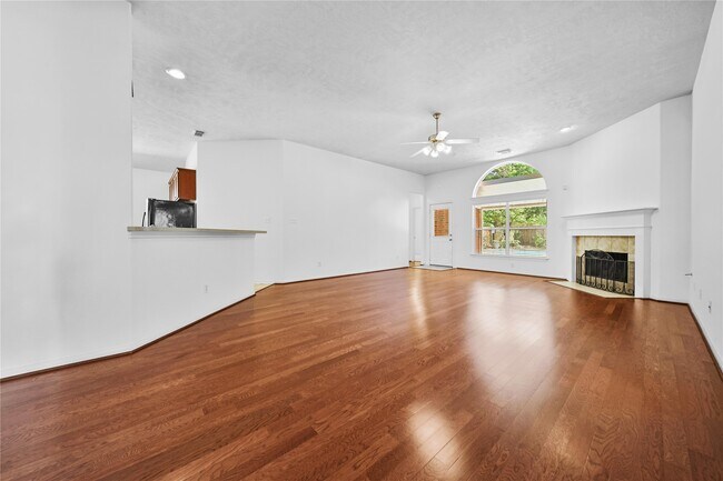 Building Photo - 11 Griffin Hill Ct