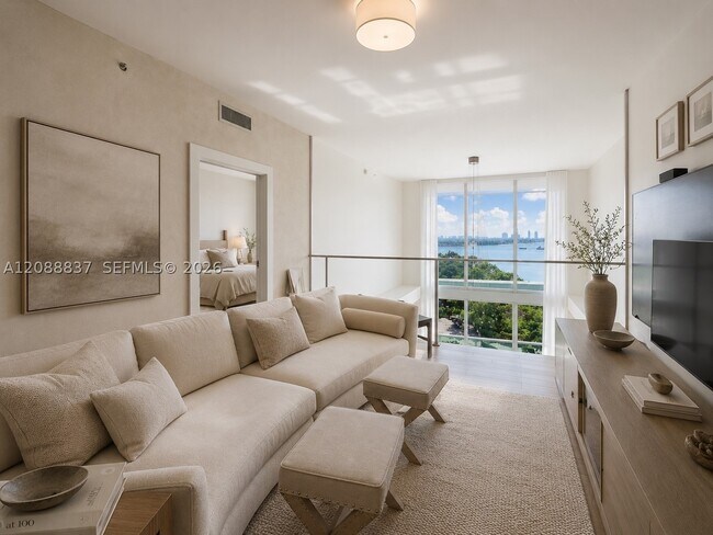 Building Photo - 900 Biscayne Blvd
