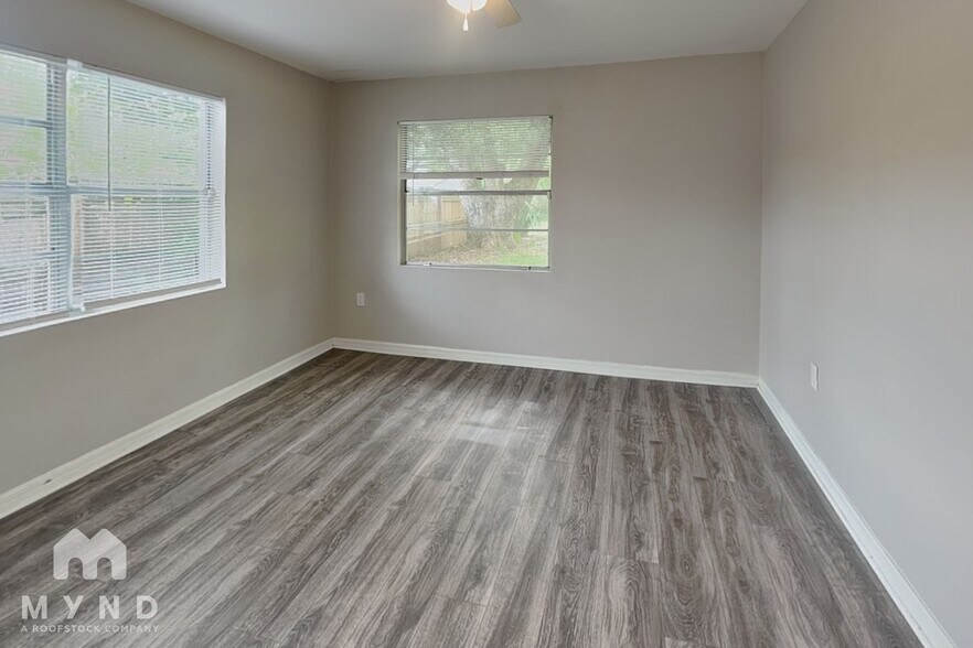 Building Photo - 1532 Mable Butler Ave