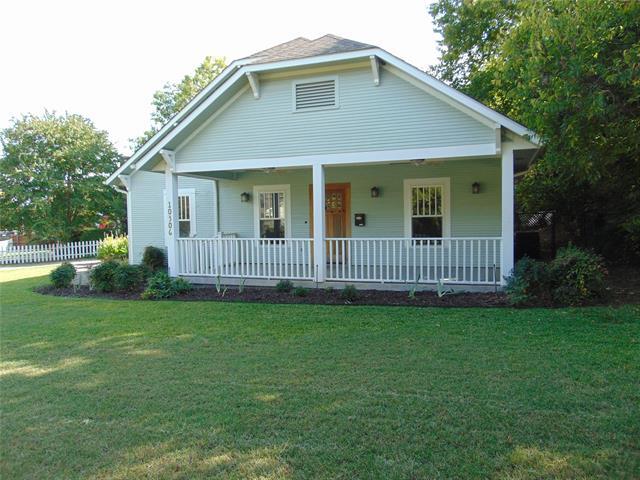 Building Photo - 10306 Country Club Dr
