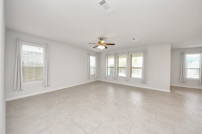 Building Photo - 5118 Kingship Ct