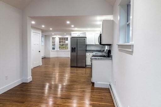 Building Photo - 92 Washington St