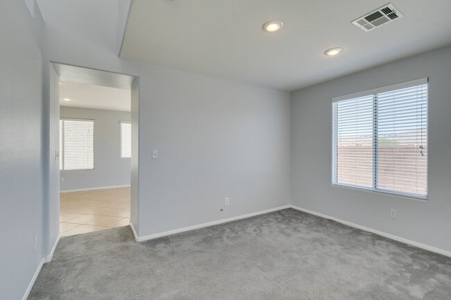 Building Photo - Bright & Spacious Home with Open Layout and Prime Location