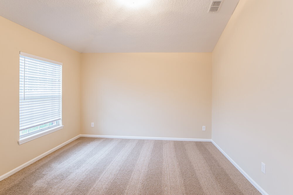 Building Photo - 9225 Hawks Run Ln