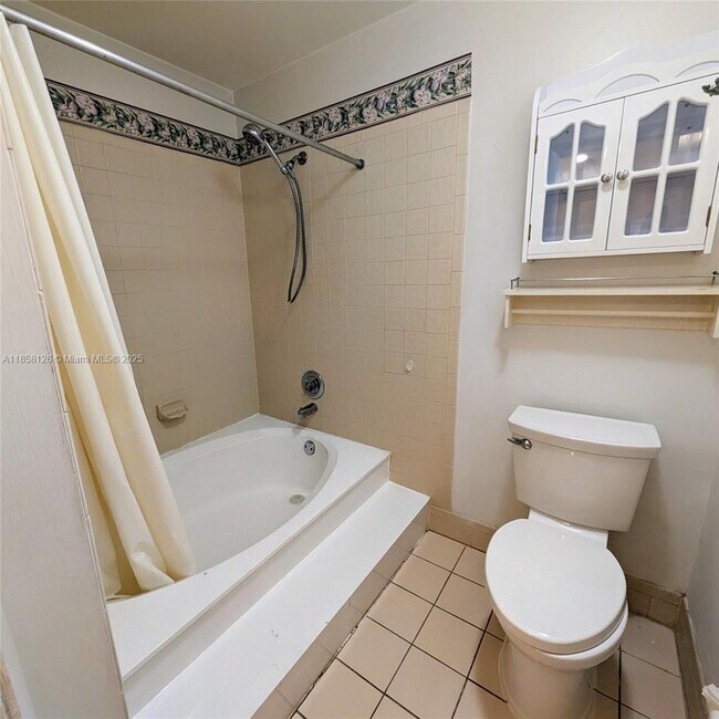 Building Photo - 2243 SW 80th Terrace