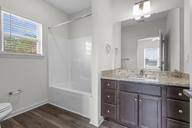 Building Photo - The Groves at 421 *Move In Special*