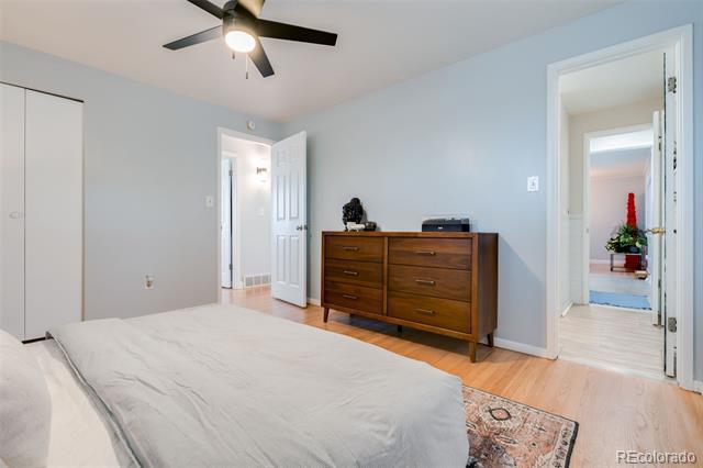 Building Photo - 5099 S Linden Dr