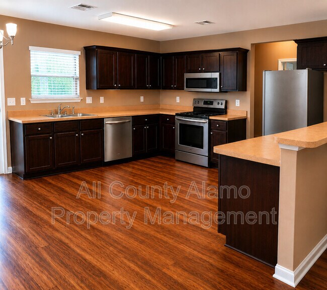 Building Photo - 9006 Pinseeker