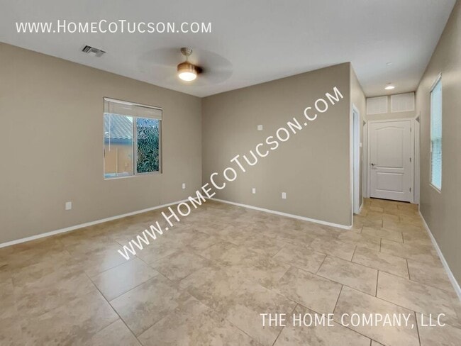 Building Photo - 11500 N Vista Ranch Pl