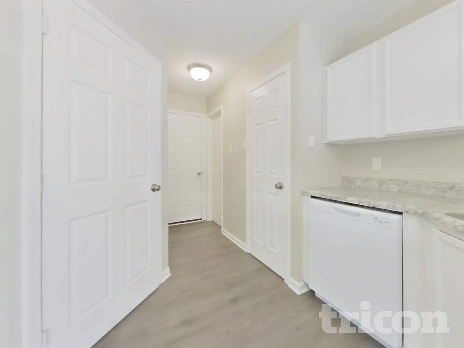 Building Photo - 4518 Redcliff S Ln