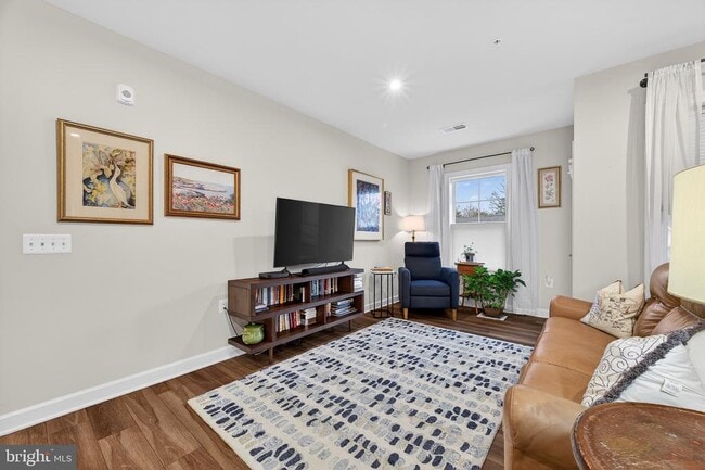 Building Photo - 21630 Hawksbill High Cir