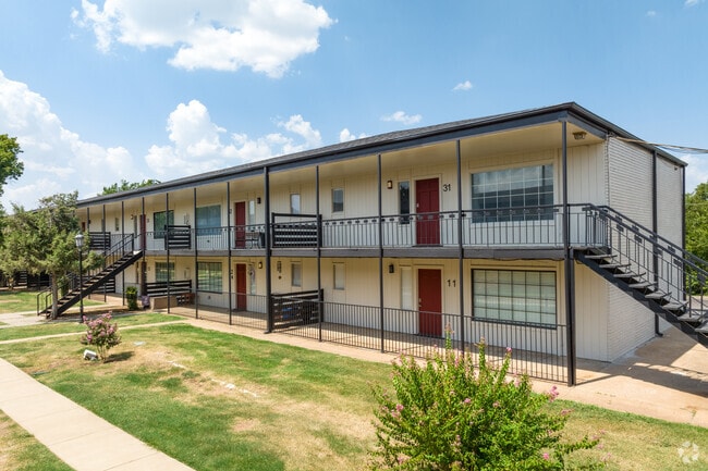 Building Photo - Terraces at Nichols Hills